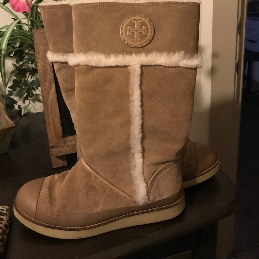 Tory burch boots