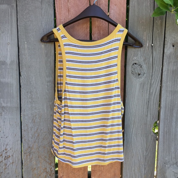 Yellow/White/Brown striped American Eagle tank. - Picture 2 of 4