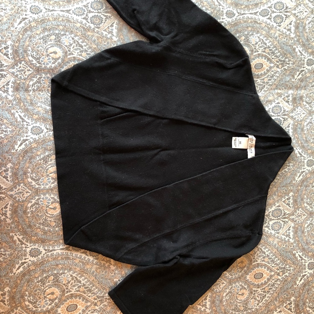 White House Black Market Shrug