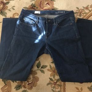 Gap size 8 skinny jeans