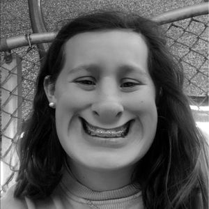 Meet your Posher, Ella