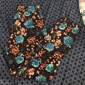Floral pants NWOT