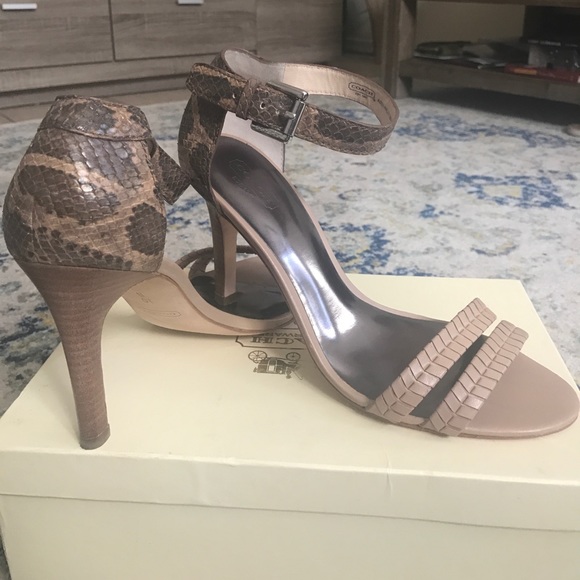 Coach Hally Printed Python Heels Sz 10 - Picture 3 of 7