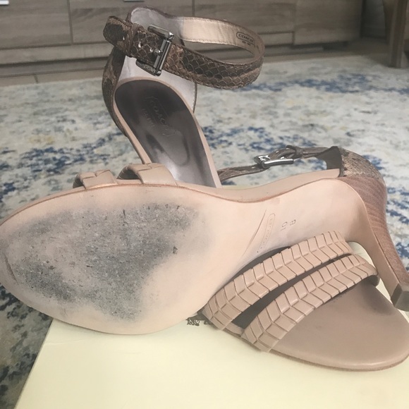 Coach Hally Printed Python Heels Sz 10 - Picture 5 of 7