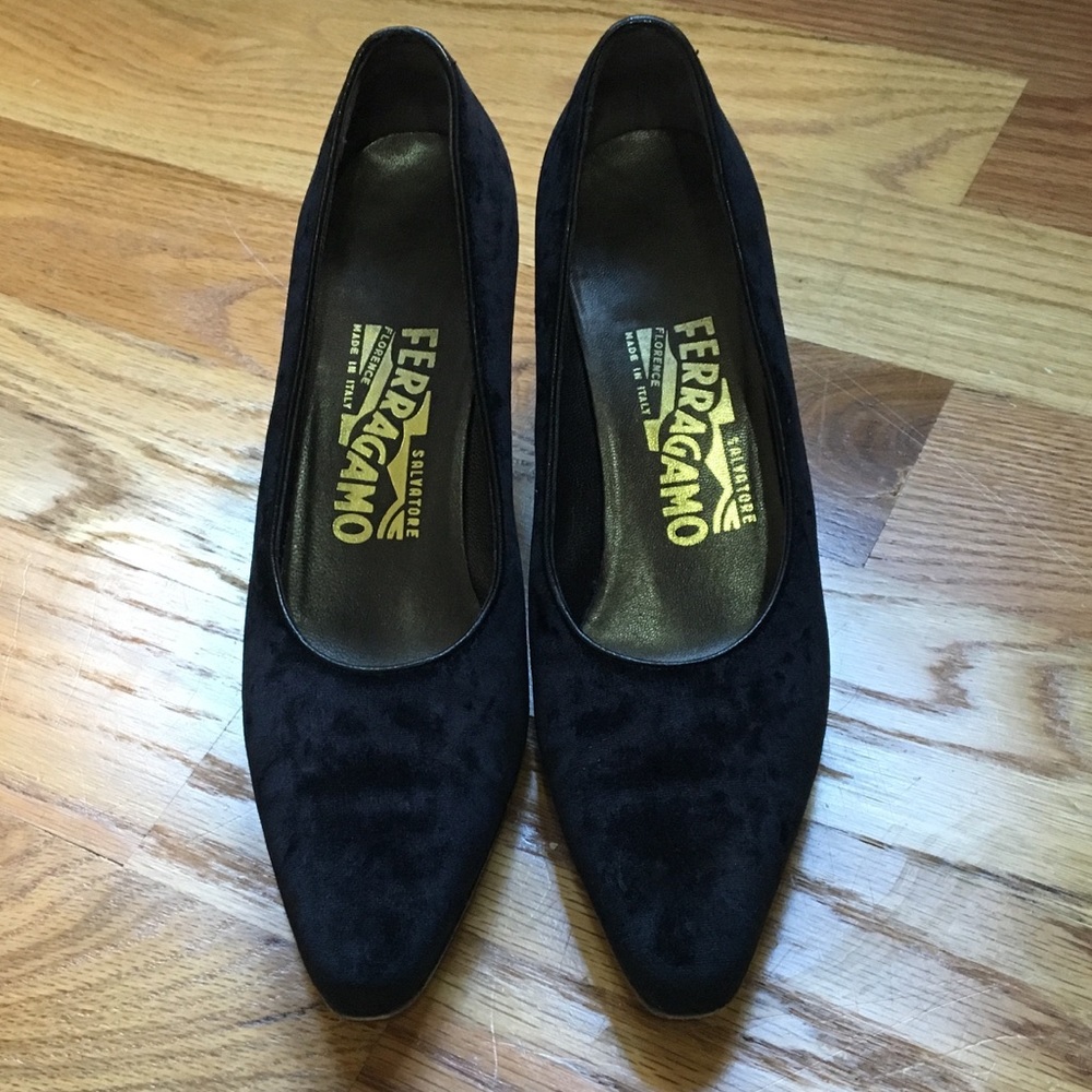 Vintage Salvatore Ferragamo Black Velvet Heels