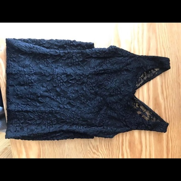 Lace little black dress - Picture 2 of 3