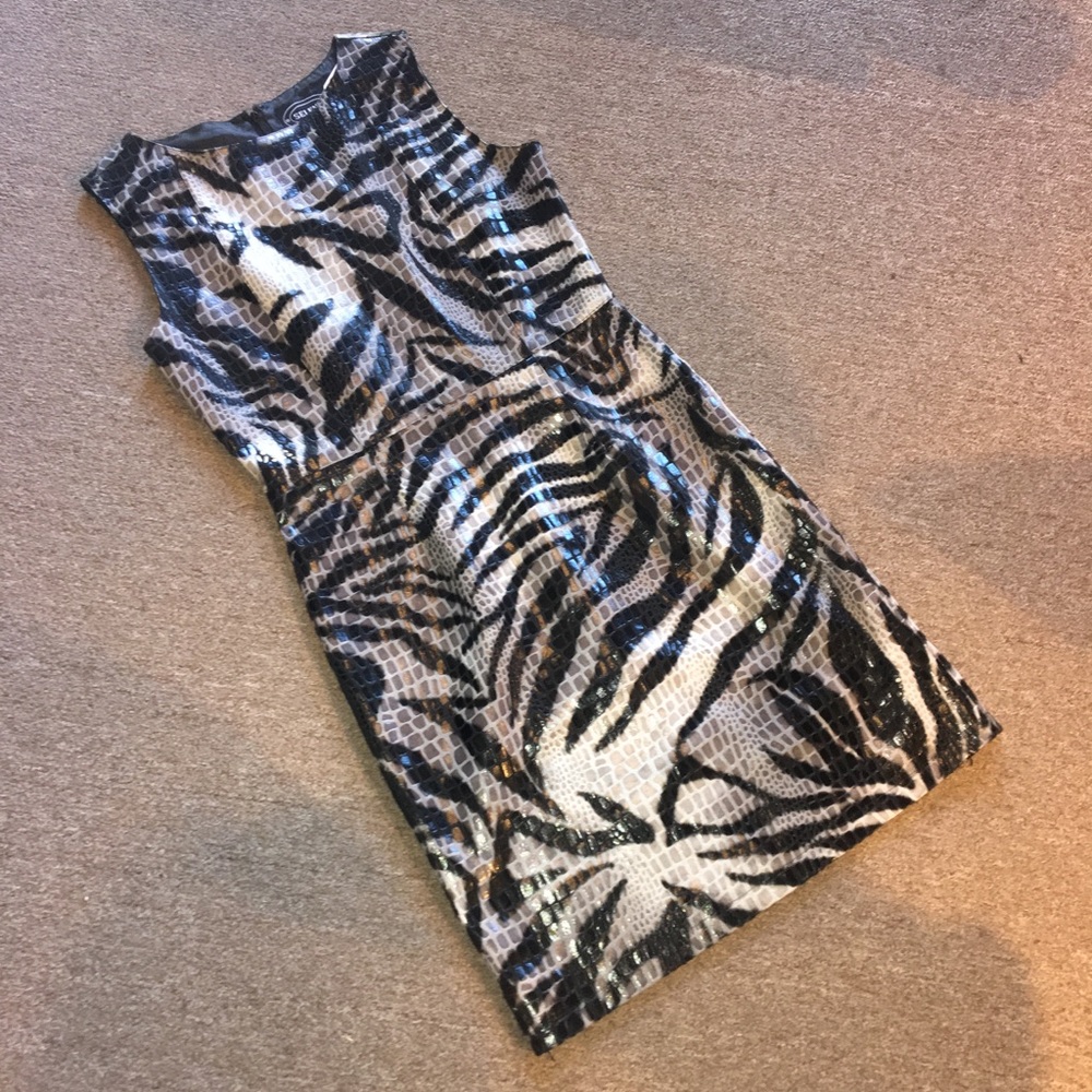 Selene Sport dress