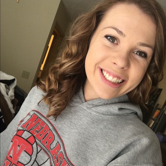 Meet your Posher, Amy - Picture 1 of 1