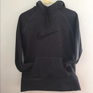 Nike Therma-Fit Woman’s hoodie