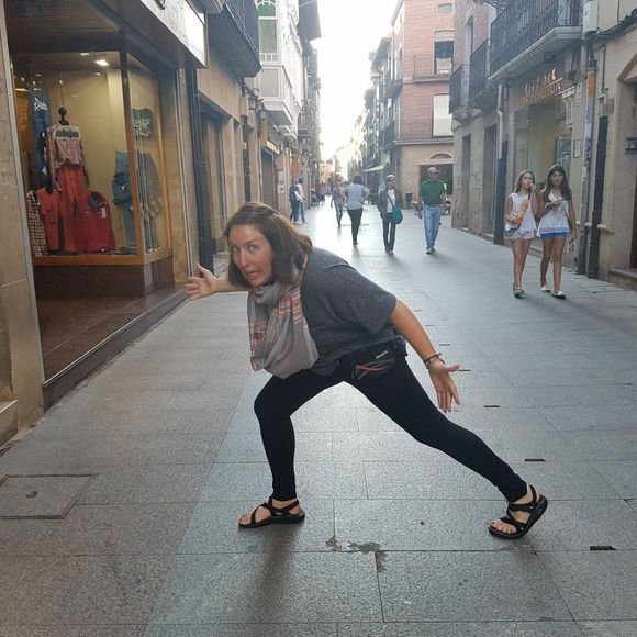 Meet your Posher, Alley - Picture 1 of 1