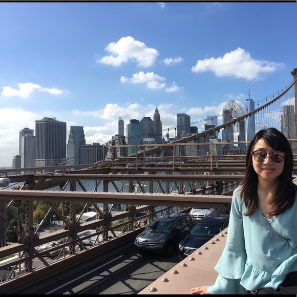 Meet your Posher, Janet - Picture 1 of 1