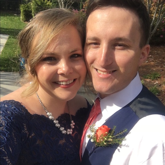 Meet your Posher, Katie ๐ - Picture 5 of 15