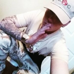 Meet your Posher, Aaron