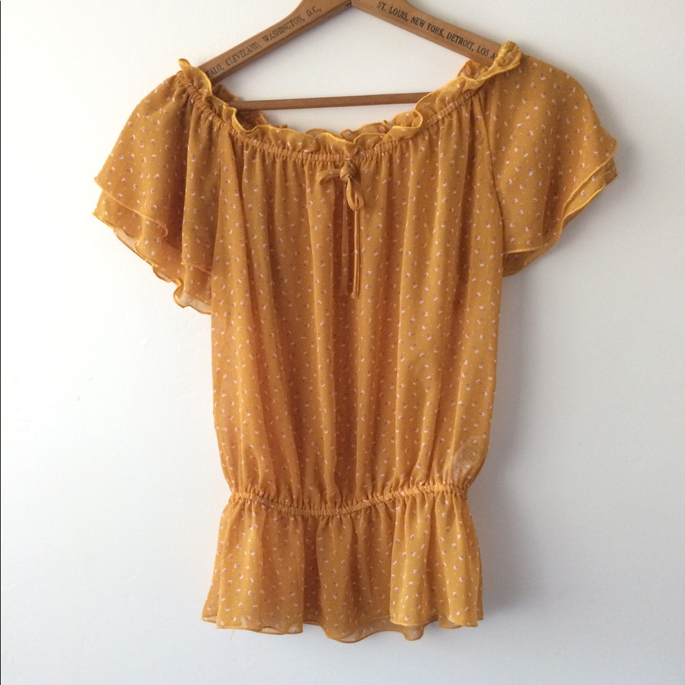 Floral Ruffle Blouse