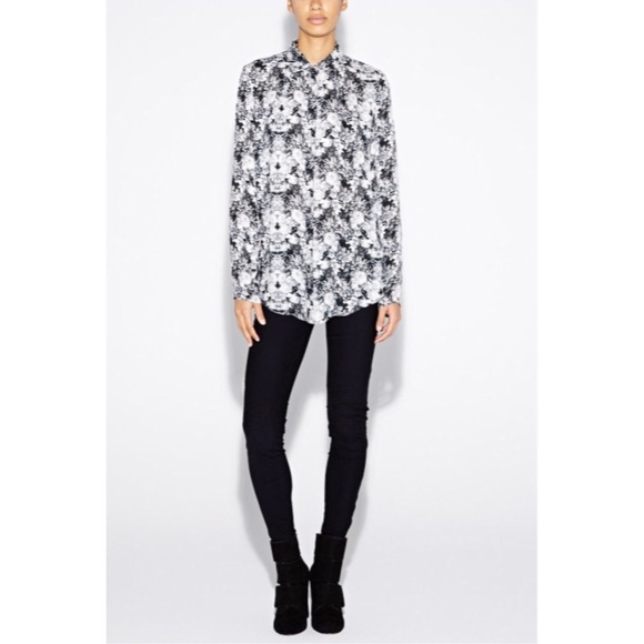 Nicole Miller Ghost Flowers Button Down EUC - Picture 3 of 8