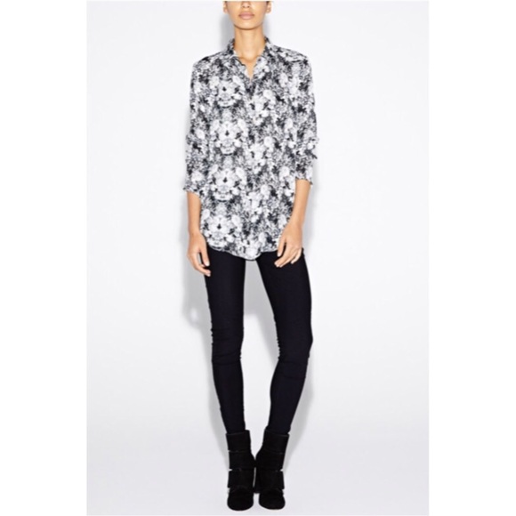 Nicole Miller Ghost Flowers Button Down EUC - Picture 2 of 8