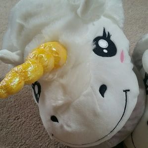 Adorable unicorn slippers!