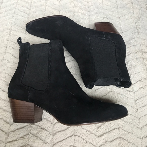 Sam Edelman Shoes - Sam Edelman black suede booties in sz 9