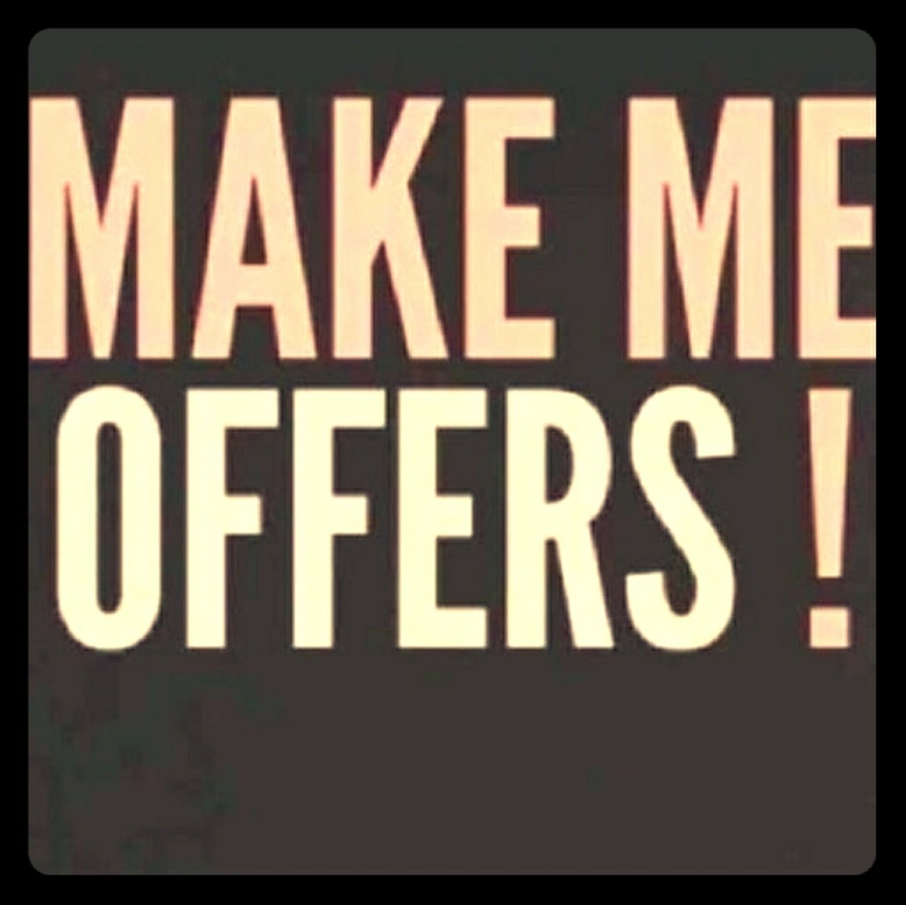 💞TAKING REASONABLE OFFERS💞