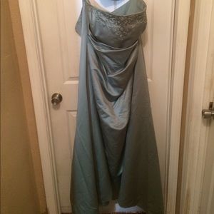 Satin-like, Strapless Gown w/ Embroidered Bodice!