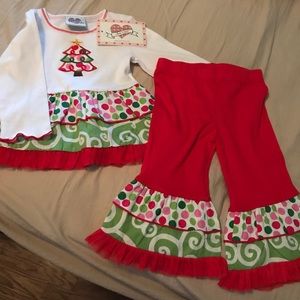 Ann Loren Christmas outfit size 24 months