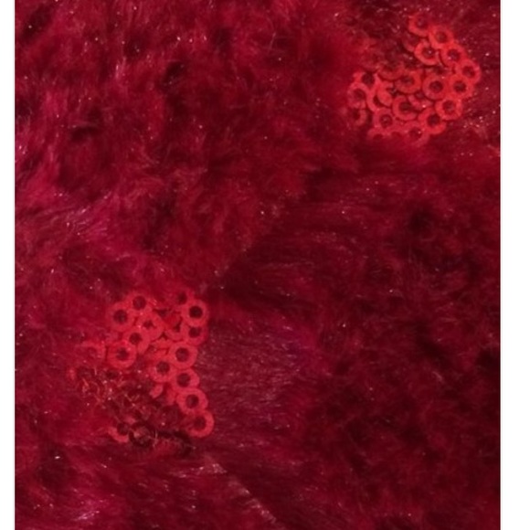 Cozy, super soft slippers. - Picture 2 of 2