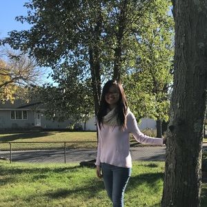 Meet your Posher, Kim