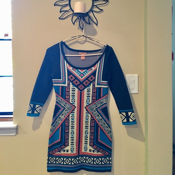 🚫💲OLD🚫 Sweater Dress ✨ Perfect Condition - Picture 1 of 4