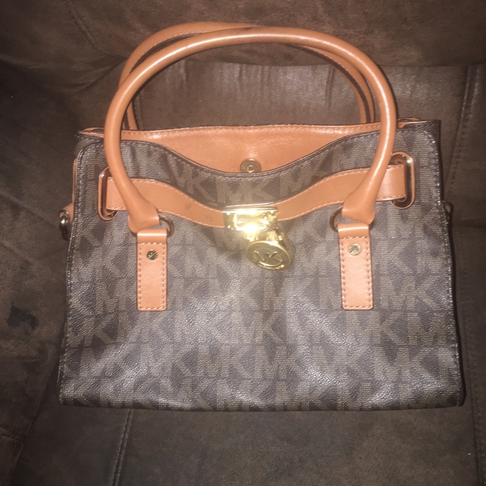 Authentic Michael kors hamilton medium