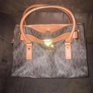 Authentic Michael kors hamilton medium