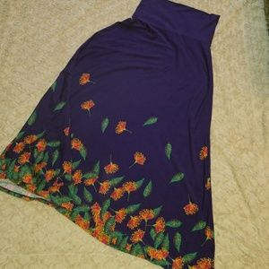 Lularoe dipped maxi