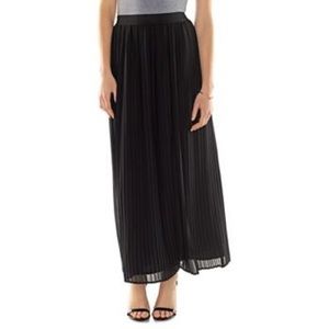 NWT Black Maxi Skirt