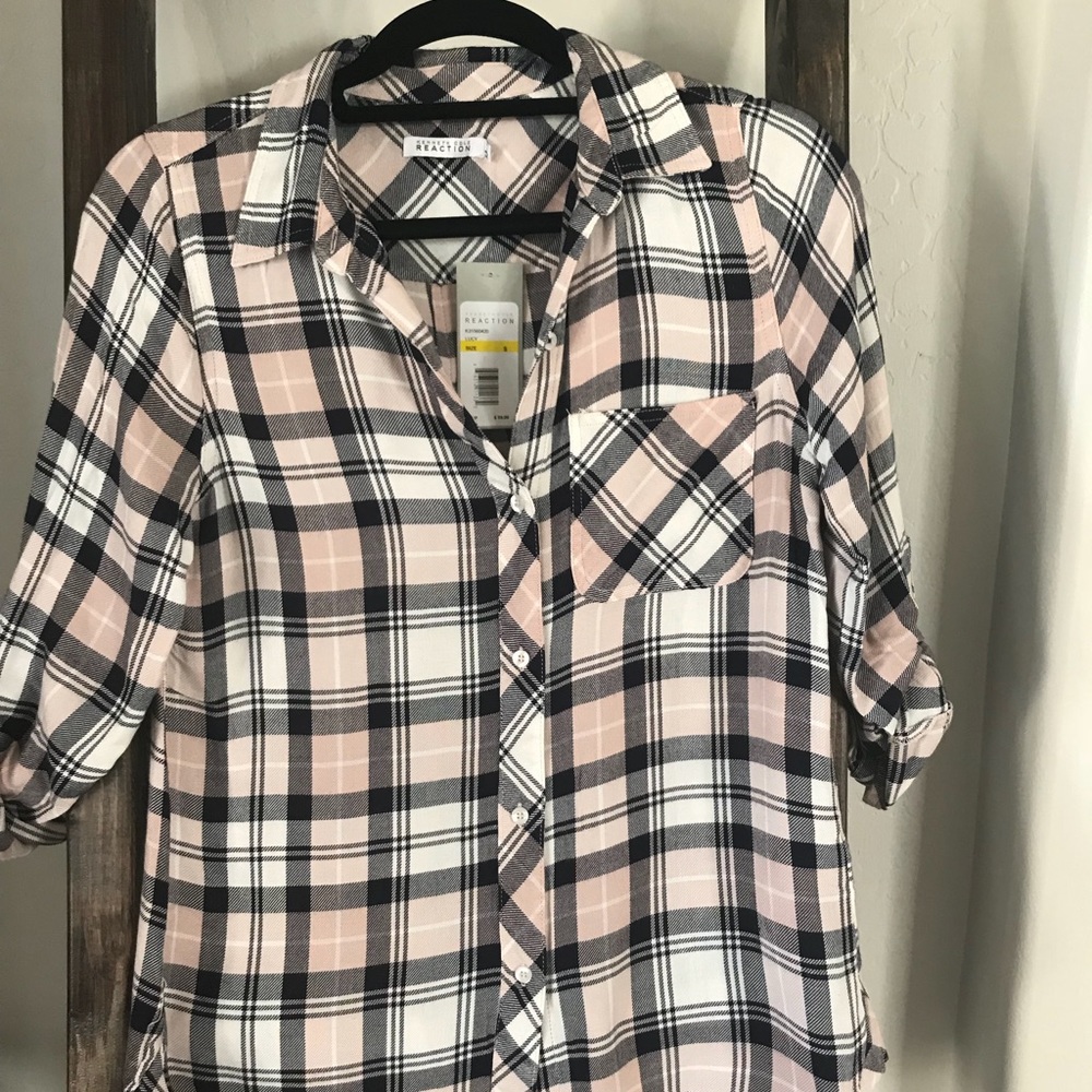 Kenneth Cole Women’s Flannel Small