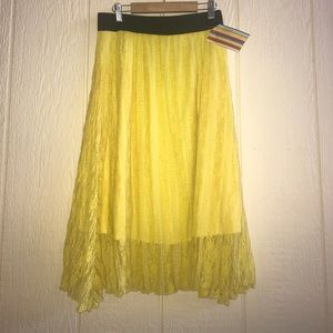 Closet Clear Out! LuLaRoe Lola Skirt