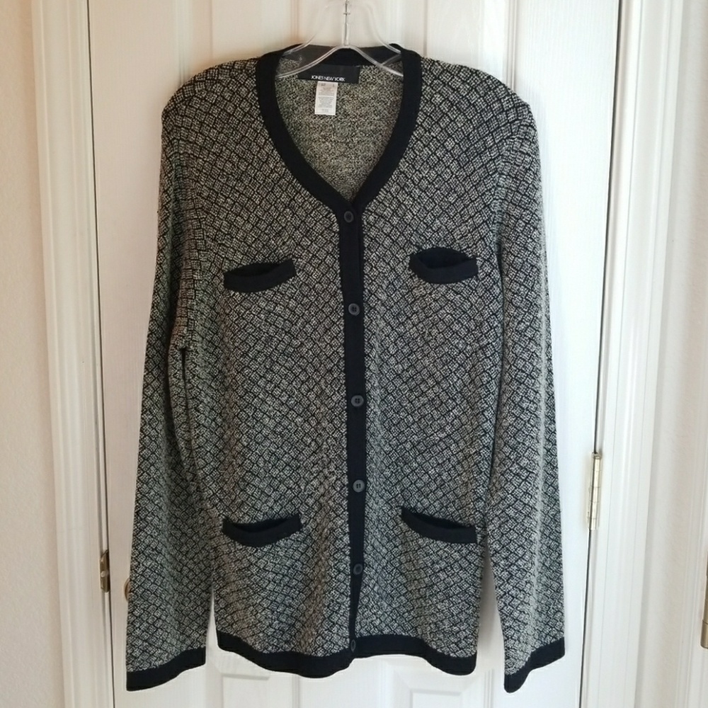 JONES OF NEW YORK SWEATER SZ L