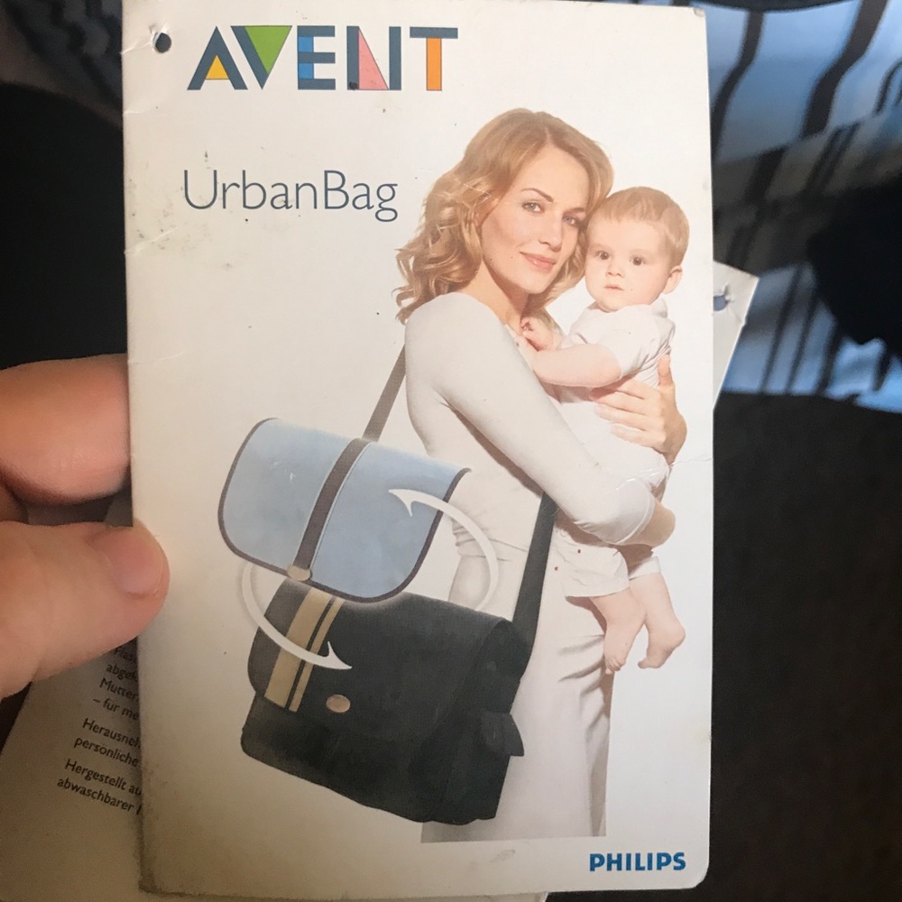Avent Philips diper bag.