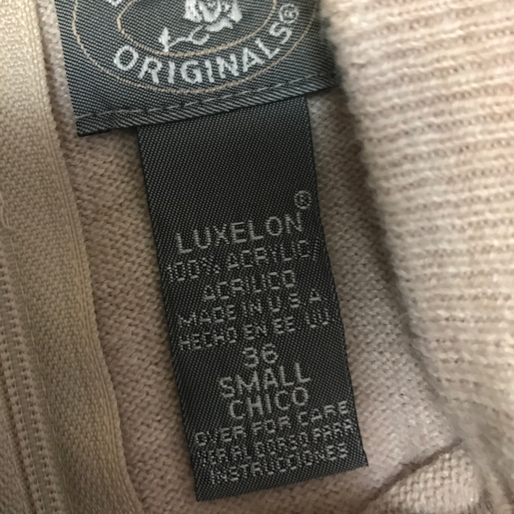 Sweater - Picture 2 of 3