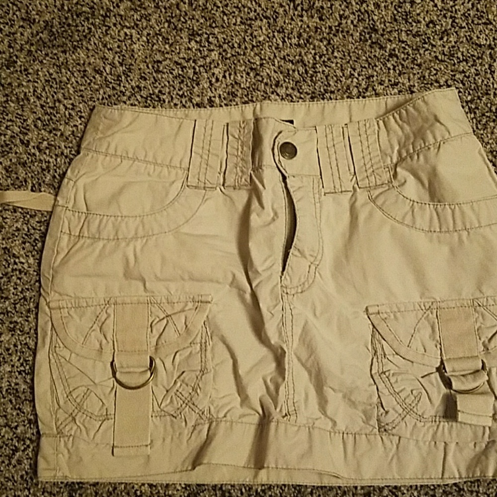 American eagle skirt