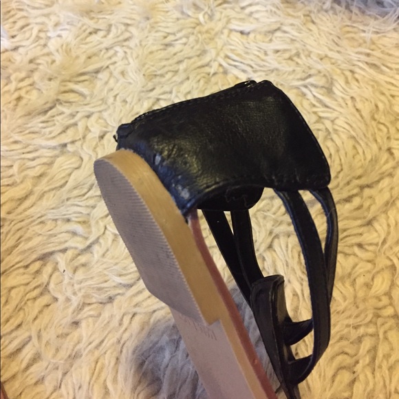 🖤Sandals | Black Zip-up - Picture 5 of 5