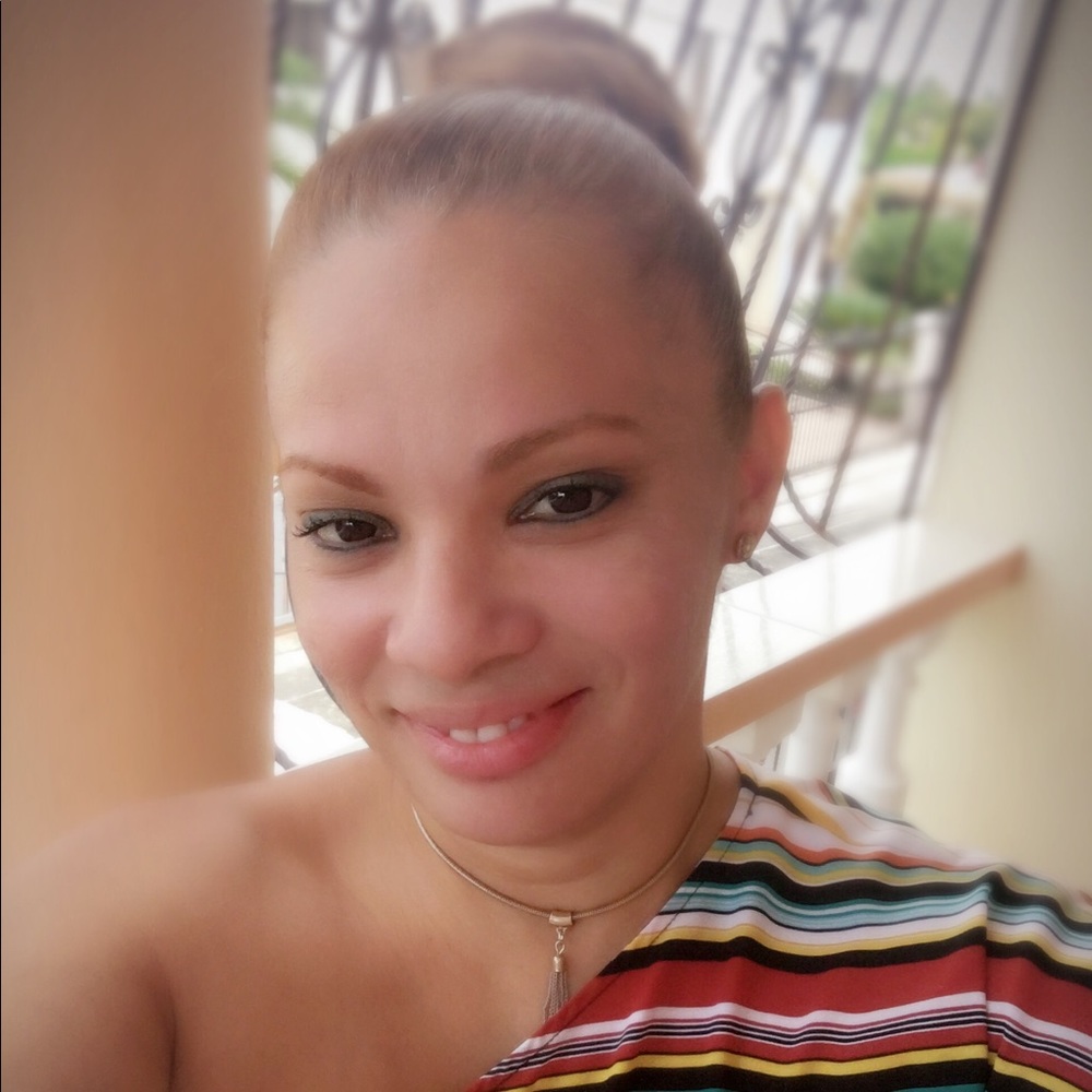 Meet your Posher, Rosa