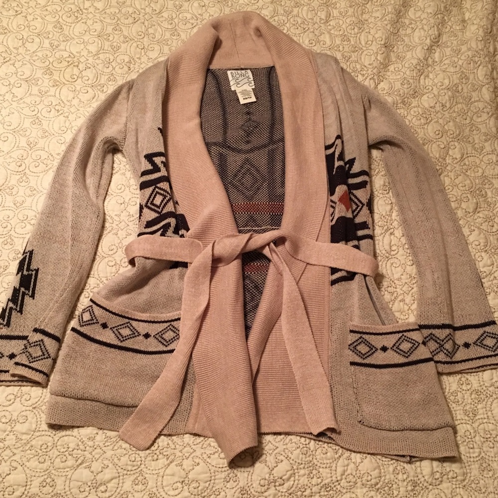 Super cozy Billabong sweater from buckle