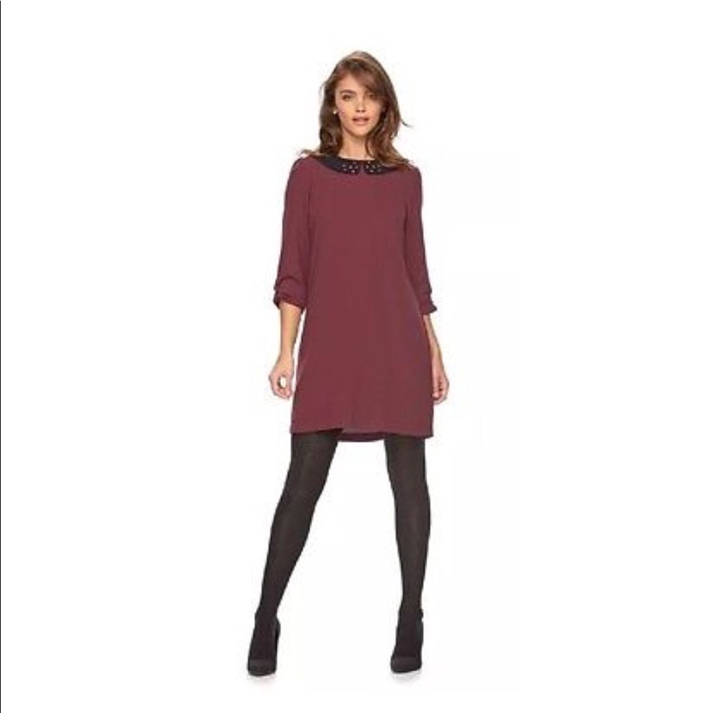 LC LAUREN CONRAD~EMBELLISHED CREPE SHIFT DRESS
