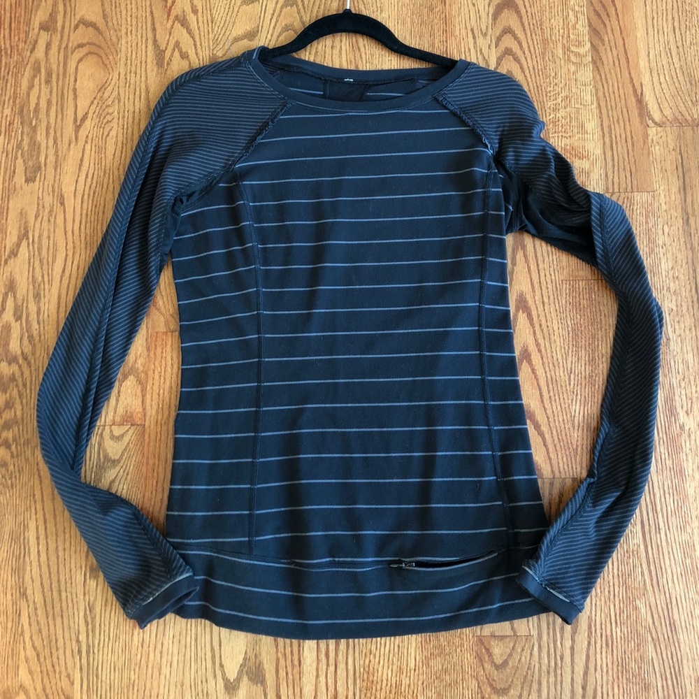 Lululemon top