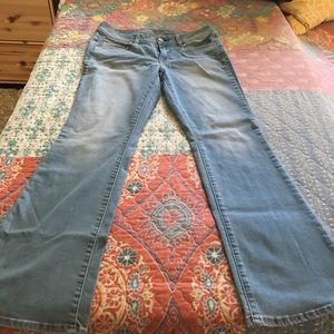 American Eagle kick boot jeans