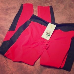 Under Armour Leggings - can fit up to medium