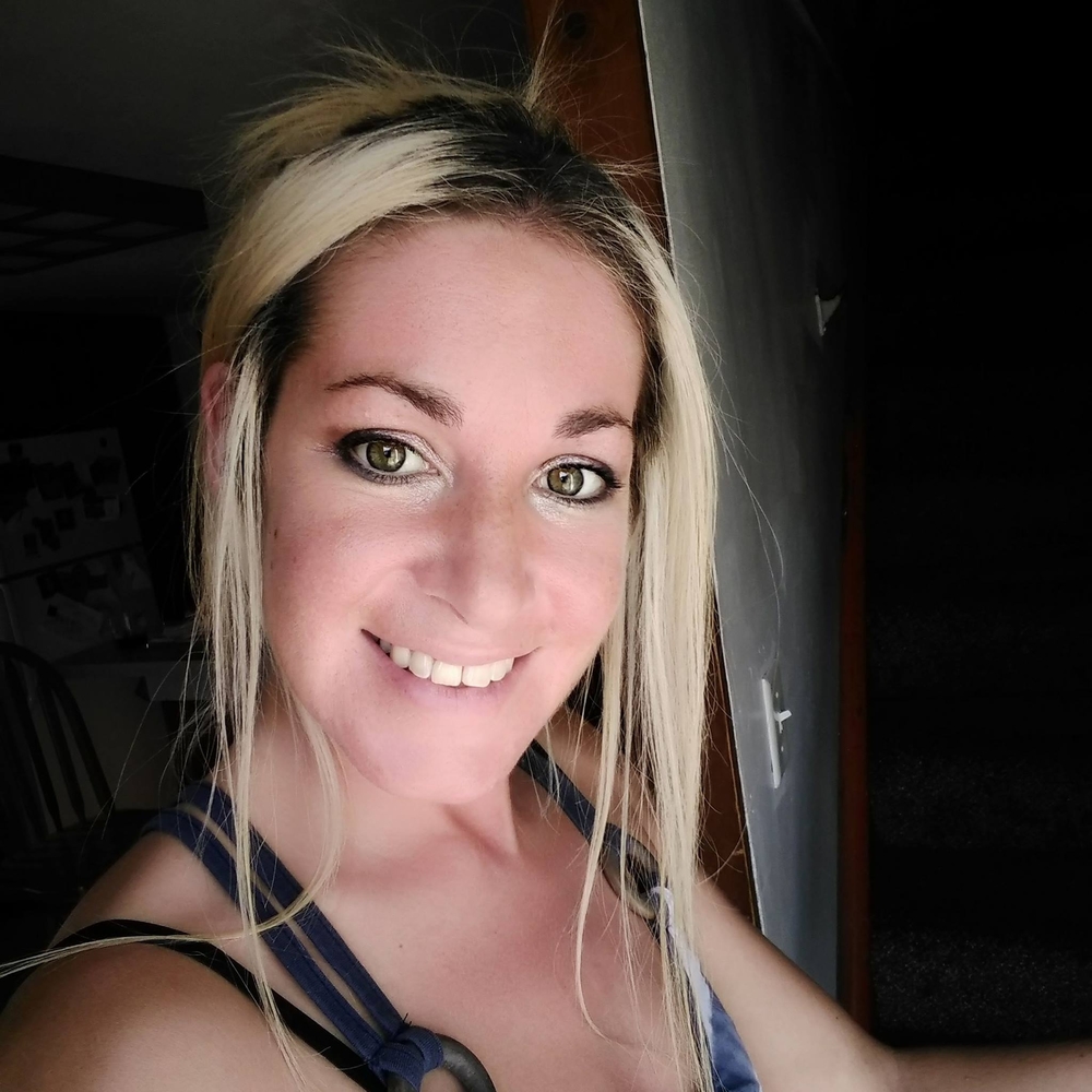 Meet your Posher, Briana