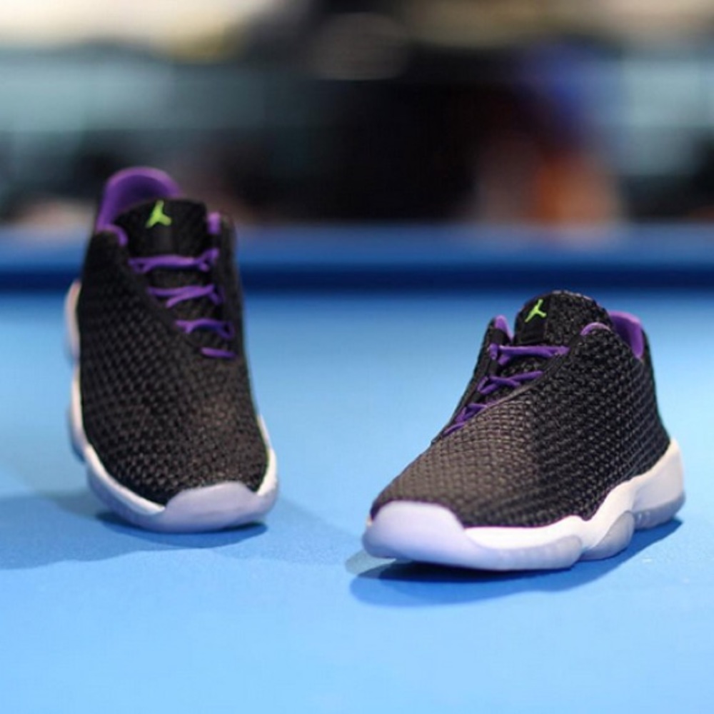 Purple and black futures💜🖤👟