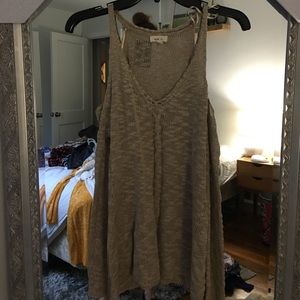 Lin sleeve slit shirt