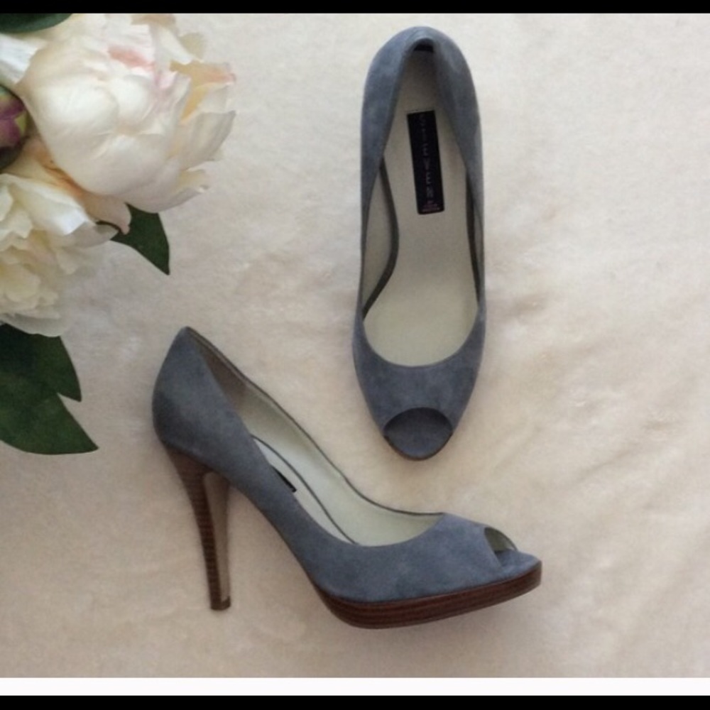 Classic Suede Peep Toe!