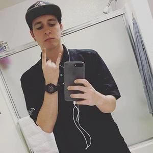 Meet your Posher, Torrin